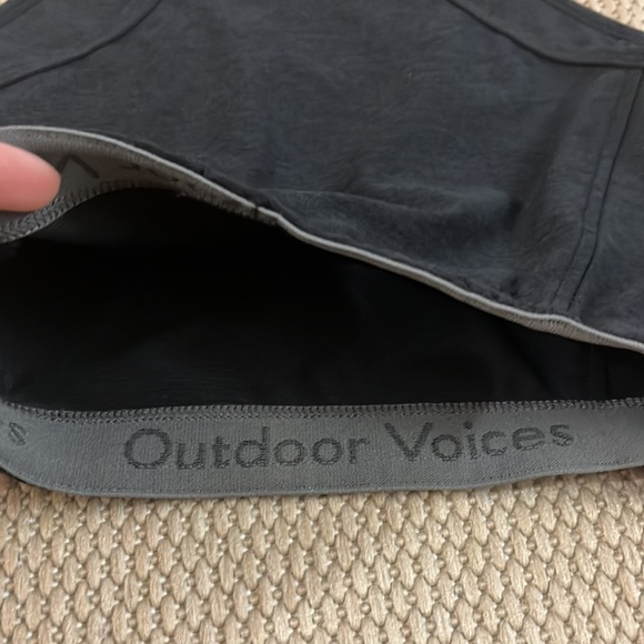 Outdoor Voices Athena Crop Top Black Heather Sports Bra Athletic Medium M - Picture 7 of 7